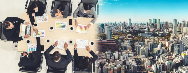 Grupo de empresários reunião tiro de vista superior ampliar vista — Fotografia de Stock