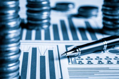 Altın para yığını Hazine mevduat banka hesabında tasarruf para yığını