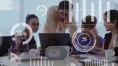 Kurumsal personel toplantısında iş adamlarının kavramsal vizyonu