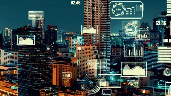 Interfaz analítica de datos empresariales sobrevuelan ciudad inteligente mostrando futuro de alteración —  Fotos de Stock