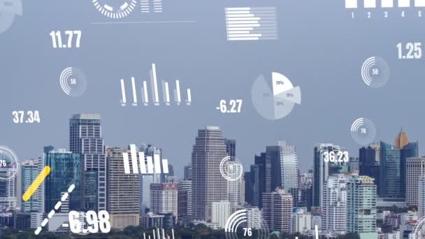 L'interfaccia analitica dei dati aziendali sorvola smart city mostrando il futuro dell'alterazione — Video Stock