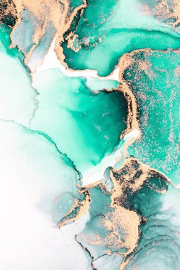 Kağıt üzerinde mermer sıvı mürekkep resminin yeşil altın soyut arkaplanı .