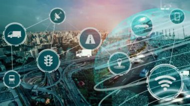 Yeni şehir yolunda gelecekteki araba trafiği için akıllı ulaşım teknolojisi kavramı