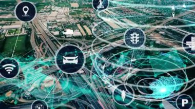 Yeni şehir yolunda gelecekteki araba trafiği için akıllı ulaşım teknolojisi kavramı