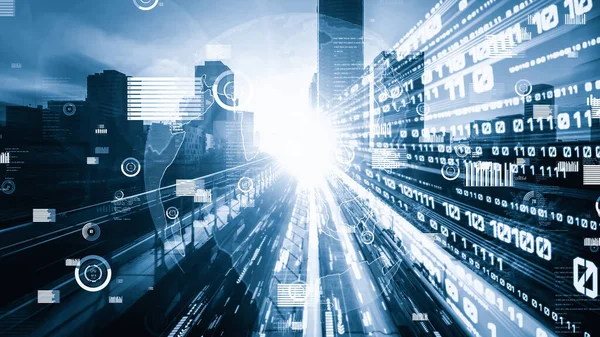 Ticari veri analizcisi ve zeki yazılım pazarlama stratejisi