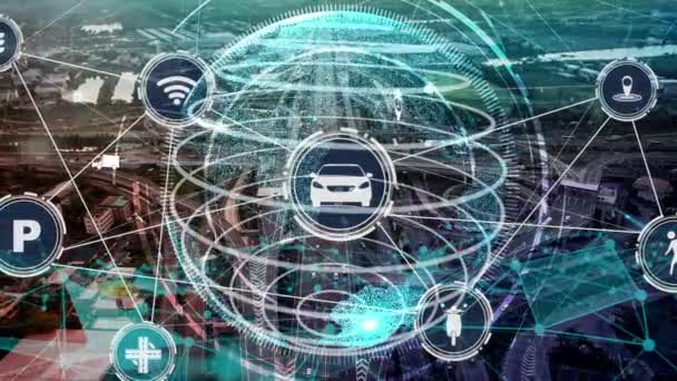 新しい都市道路上の将来の車のトラフィックのためのスマート輸送技術の概念 仮想インテリジェントシステムは 街中の車両のデータを接続するためのデジタル情報分析を行います — ストック動画