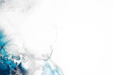 Soyut arkaplan için özgün tablodaki mermer mürekkep soyut sanat. Boyama, ombre alkol mürekkebinin pürüzsüz mermer arkaplan desenini yaratmak için yüksek kaliteli kağıt dokusuna boyanmış. .