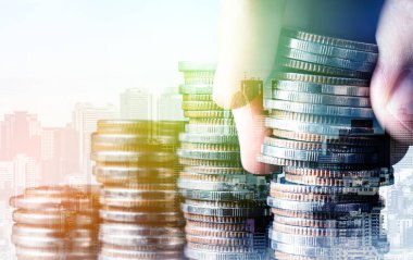 Finans ve para teknolojisi iş refahı ve varlık yönetimi kavramı. Yaratıcı grafik, refah karı elde etmek için değerli varlıklara yatırım yaparak ekonomi ve mali büyümeyi gösteriyor .