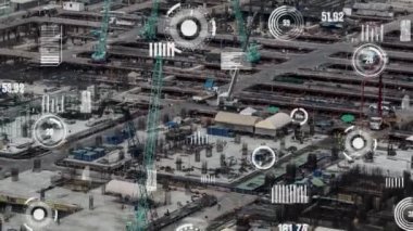 Otomasyon konseptini ve uzaktan kablosuz makine kontrolünü gösteren bir bilgisayar yazılımında fütüristik HUD kullanarak inşaat teknolojisi konsepti üzerinde değişiklik grafiği içeren konsept .