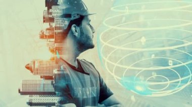 Gelecekteki bina inşaatı ve HUD hologram grafik tasarımı ile yaratıcı mühendislik projesi konsepti. İnşaat mühendisi, mimar ya da inşaat işçisi modern sivil teknoloji ile çalışıyor..