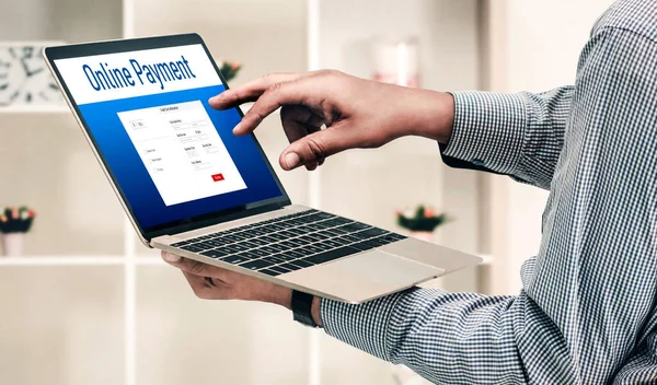 İnternet üzerinden modem para transferi için çevrimiçi ödeme platformu