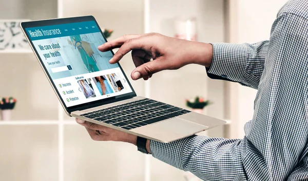 Kolay form doldurma için sağlık sigortası web sitesi mod kayıt sistemi