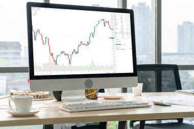 Dahiyane bilgisayar yazılımının borsa veri tablosu analizi. Yatırım uygulaması bilgisayar ekranında borsa grafiğini göster ve ticaret kararını tavsiye et .