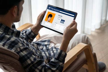 NFT pazarı dijital sanatçının çalışmalarını İnternet ağında satması için mod satış kanalı sağlıyor
