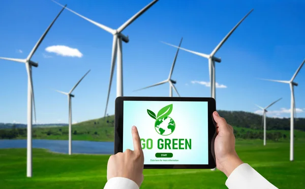 Grön Affärsomvandling För Miljöbesparing Och Esg Affärsidé Affärsman Som Använder — Stockfoto