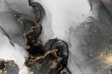 Kağıt üzerinde mermer sıvı mürekkep resminin siyah altın soyut arka planı. Yüksek kaliteli kağıt dokusu üzerine orijinal suluboya alkol mürekkebi resmi .