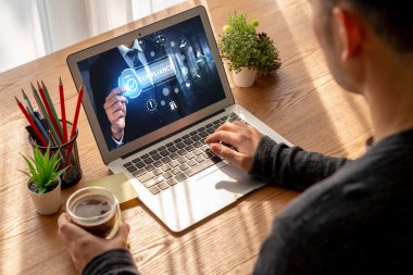 Kaliteli standartları karşılamak için mod çevrimiçi şirket işleri için uyum sistemi