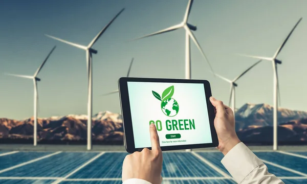 Grön Affärsomvandling För Miljöbesparing Och Esg Affärsidé Affärsman Som Använder — Stockfoto