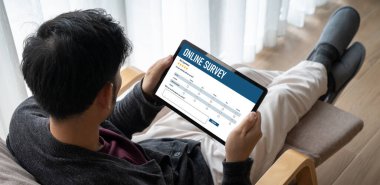 İnternet ağındaki mod dijital bilgi toplama için çevrimiçi anket formu