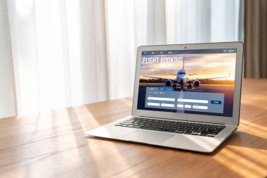 Online uçuş rezervasyon sitesi mod rezervasyon sistemi sağlar. Seyahat teknolojisi kavramı .