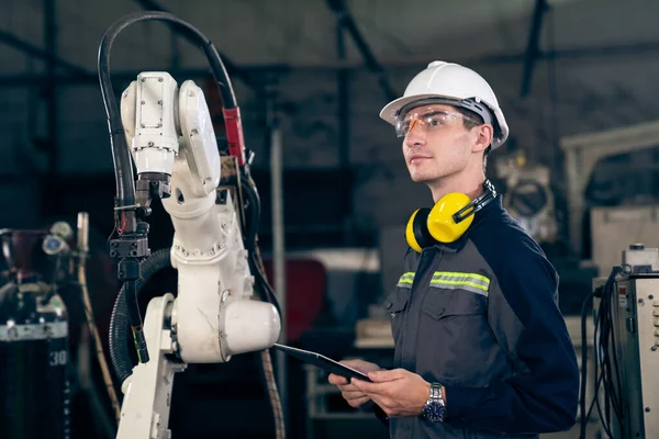 Young Factory Worker Working Adept Robotic Arm Workshop Industry Robot — Stock Photo, Image