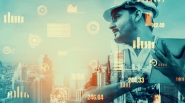 Gelecekteki bina inşaatı ve HUD hologram grafik tasarımı ile yaratıcı mühendislik projesi konsepti. İnşaat mühendisi, mimar ya da inşaat işçisi modern sivil teknoloji ile çalışıyor..