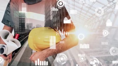 Gelecekteki bina inşaatı ve HUD hologram grafik tasarımı ile yaratıcı mühendislik projesi konsepti. İnşaat mühendisi, mimar ya da inşaat işçisi modern sivil teknoloji ile çalışıyor..