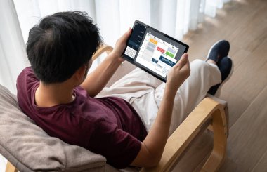İnternet sitesindeki modish regrition için çevrimiçi aplikasyon rezervasyon takvimi