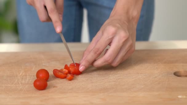 Close Hands Holding Knife Preparing Contented Meal Sliced Tomatoes Other — Video Stock