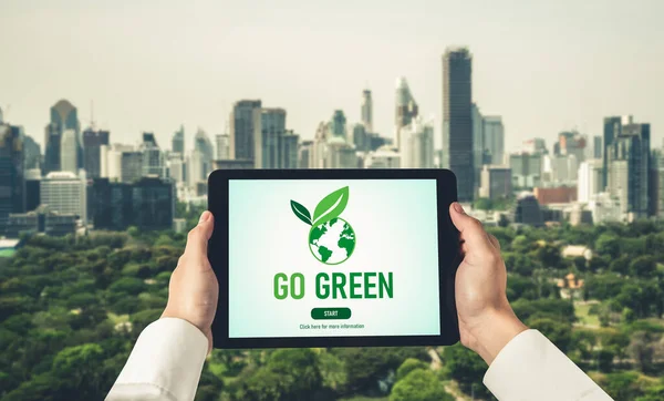 Zielona Transformacja Biznesowa Rzecz Oszczędzania Środowiska Koncepcji Biznesowej Esg Biznesmen — Zdjęcie stockowe