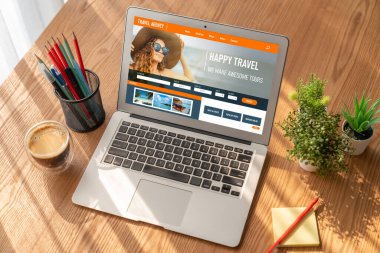 Model arama ve seyahat planlama için internet sitesi uçuş, otel ve tur rezervasyonları için anlaşma ve paket sunuyor