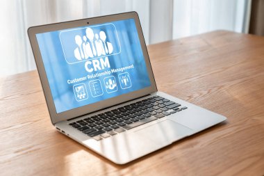 CRM işletme ve işletme için modern bilgisayarda müşteri ilişkileri yönetim sistemi