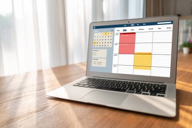 İnternet sitesindeki modish regrition için çevrimiçi aplikasyon rezervasyon takvimi