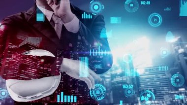 Gelecekteki bina inşaatı ve HUD hologram grafik tasarımı ile yaratıcı mühendislik projesi konsepti. İnşaat mühendisi, mimar ya da inşaat işçisi modern sivil teknoloji ile çalışıyor..