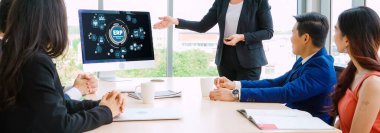 Pazarlama stratejisini planlamak için modern iş için ERP girişimi kaynak planlama yazılımı