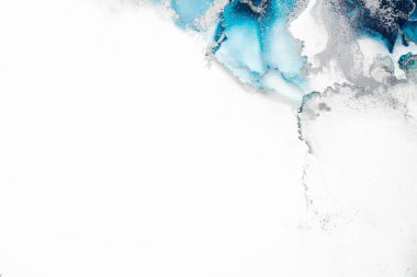 Soyut arkaplan için özgün tablodaki mermer mürekkep soyut sanat. Boyama, ombre alkol mürekkebinin pürüzsüz mermer arkaplan desenini yaratmak için yüksek kaliteli kağıt dokusuna boyanmış. .