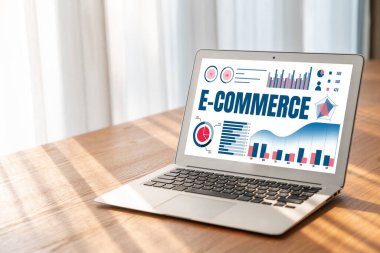 E-ticaret veri yazılımı çevrimiçi perakende şirketine satış analizi için mod gösterge tablosu sağlar