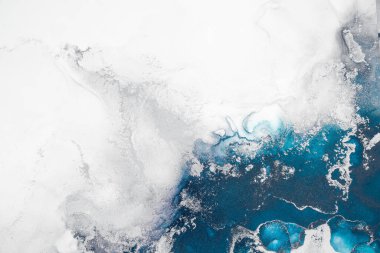 Soyut arkaplan için özgün tablodaki mermer mürekkep soyut sanat. Boyama, ombre alkol mürekkebinin pürüzsüz mermer arkaplan desenini yaratmak için yüksek kaliteli kağıt dokusuna boyanmış. .