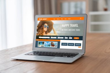 Model arama ve seyahat planlama için internet sitesi uçuş, otel ve tur rezervasyonları için anlaşma ve paket sunuyor