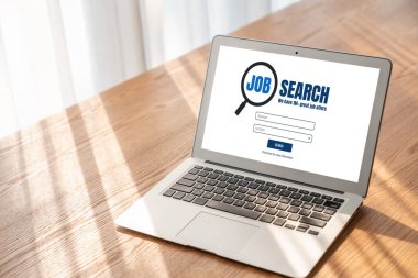 Çalışanların işe alım İnternet ağındaki iş fırsatlarını araması için mod web sitesinde online iş araması