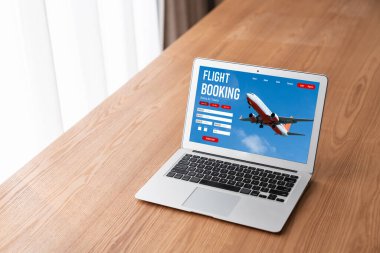 Online uçuş rezervasyon sitesi mod rezervasyon sistemi sağlar. Seyahat teknolojisi kavramı .