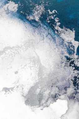 Soyut arkaplan için özgün tablodaki mermer mürekkep soyut sanat. Resim, Kintsuki mürekkep sanatının düz mermer arkaplan desenini yaratmak için yüksek kaliteli kağıt dokusuna boyanmış. .