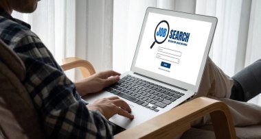 Çalışanların işe alım İnternet ağındaki iş fırsatlarını araması için mod web sitesinde online iş araması