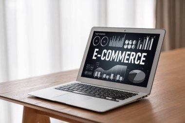 E-ticaret veri yazılımı çevrimiçi perakende şirketine satış analizi için mod gösterge tablosu sağlar