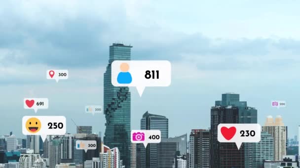 Ícones Mídia Social Sobrevoam Centro Cidade Mostrando Pessoas Conexão Reciprocidade — Vídeo de Stock