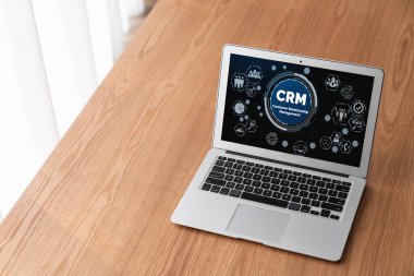 CRM işletme ve işletme için modern bilgisayarda müşteri ilişkileri yönetim sistemi