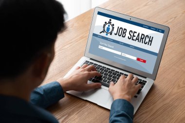 Çalışanların işe alım İnternet ağındaki iş fırsatlarını araması için mod web sitesinde online iş araması