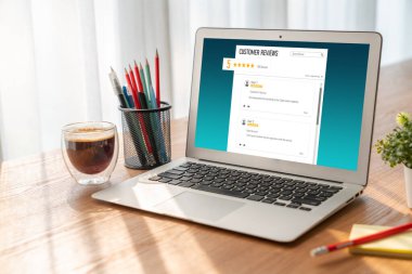 Şirket işleri için mod bilgisayar yazılımının müşteri deneyimi ve gözden geçirme analizi