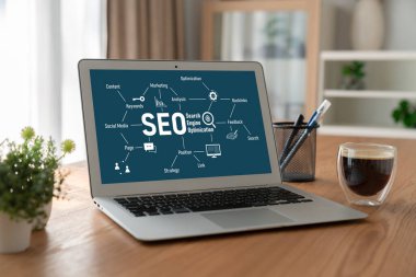 Model e-ticaret için SEO arama motoru optimizasyonu ve bilgisayar ekranında gösterilen çevrimiçi perakende işi