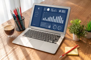 İş veri paneli pazarlama stratejisi planlaması için mod ticari zeka analizi sağlar